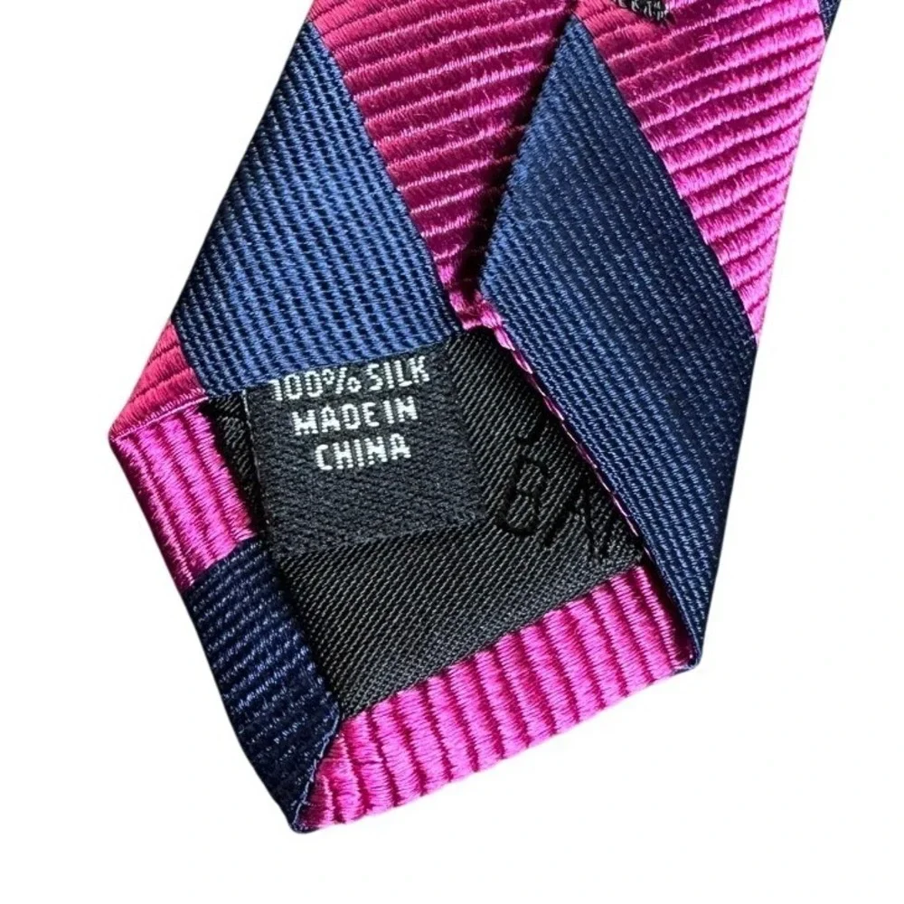 Jos A Bank Silk Striped Necktie Navy Blue Pink Mens Business Formal NWT - Picture 2 of 4